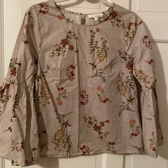 JUNE And Hudson Blouse - Picture 1 of 3